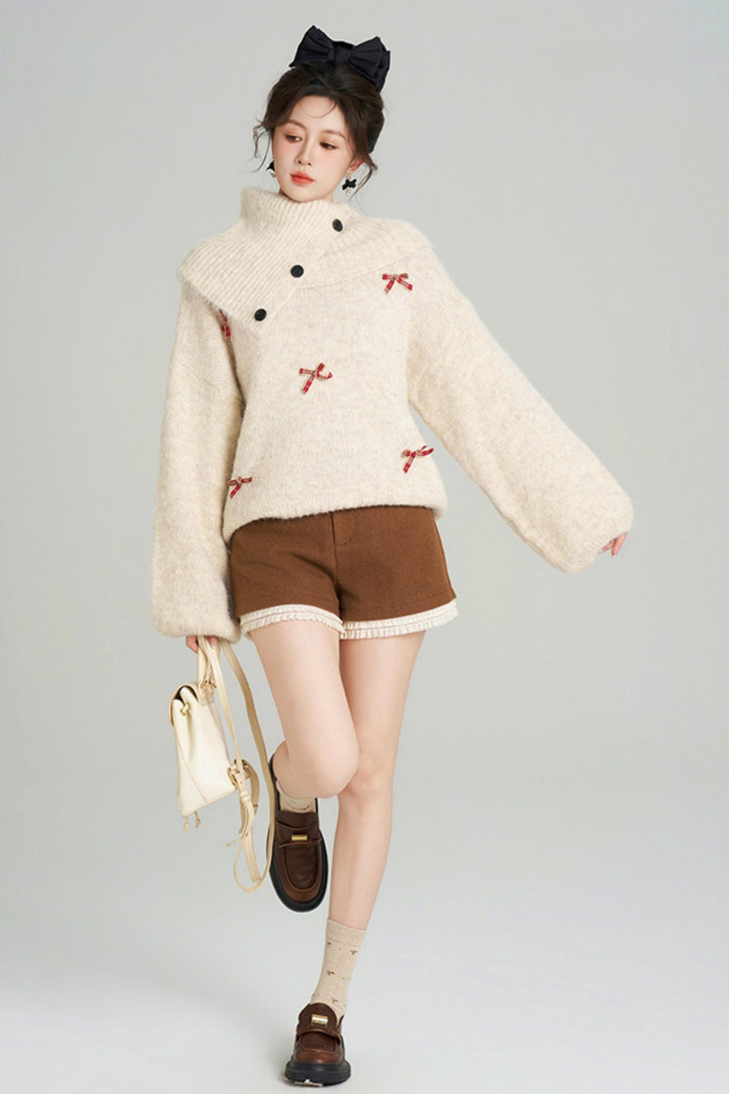 リボンフレンチニットセーター+ショートパンツ