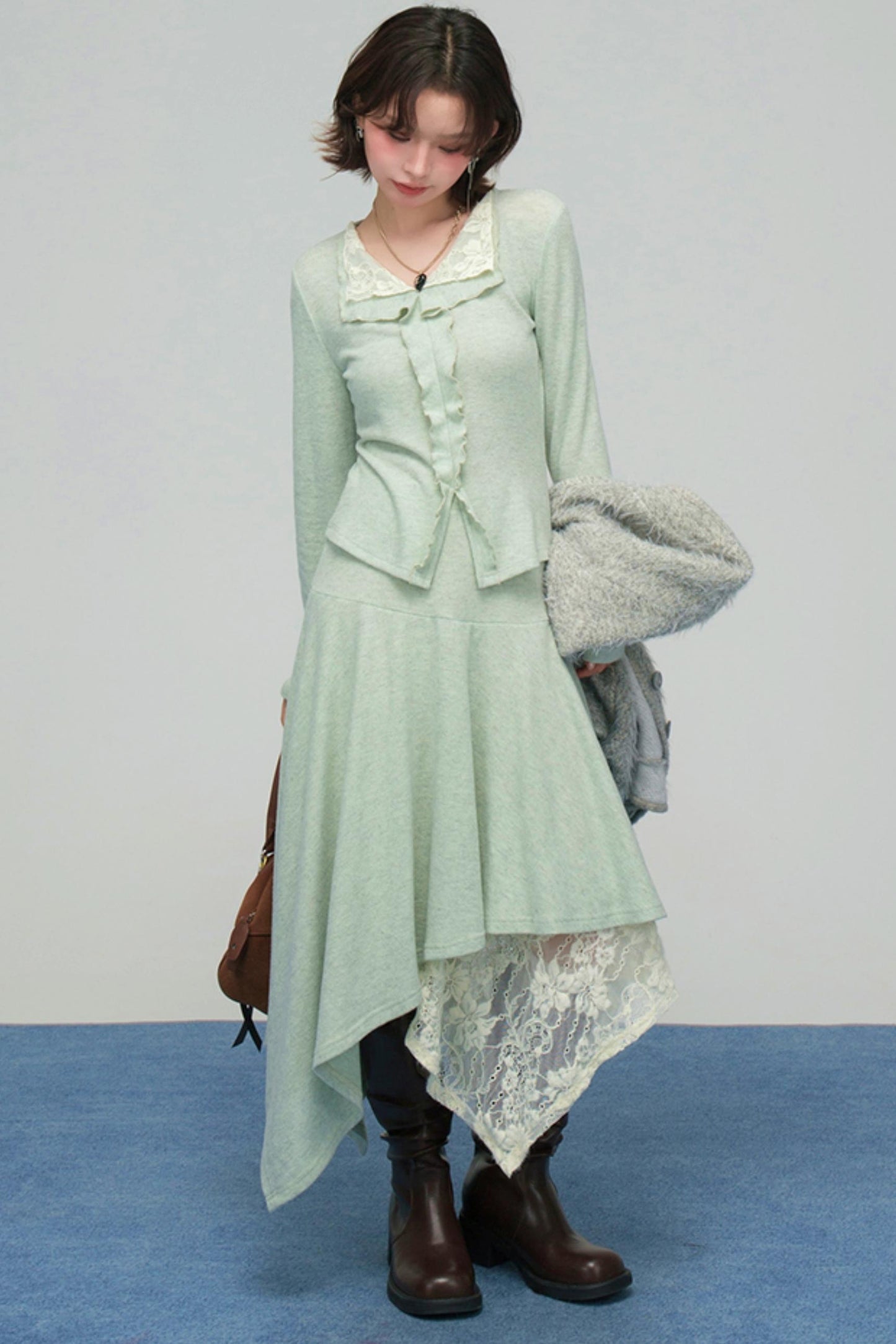 レースカラーニットトップス+アシメスカート