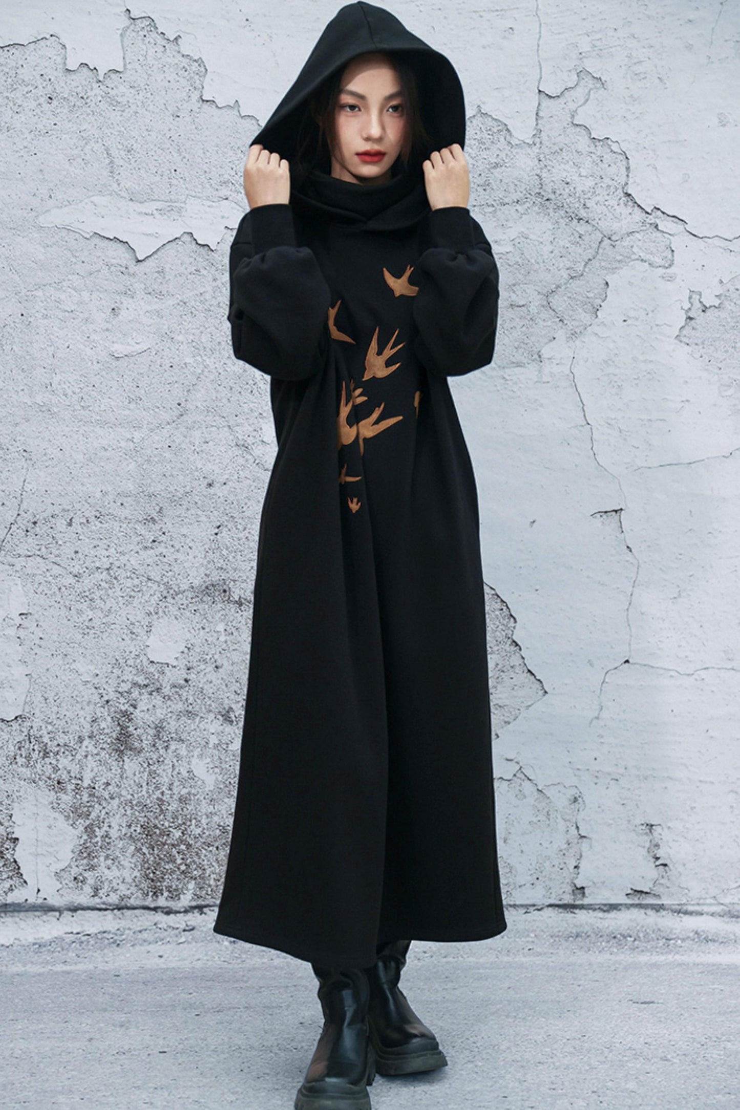 チャイニーズフリースラインフーデッドドレス