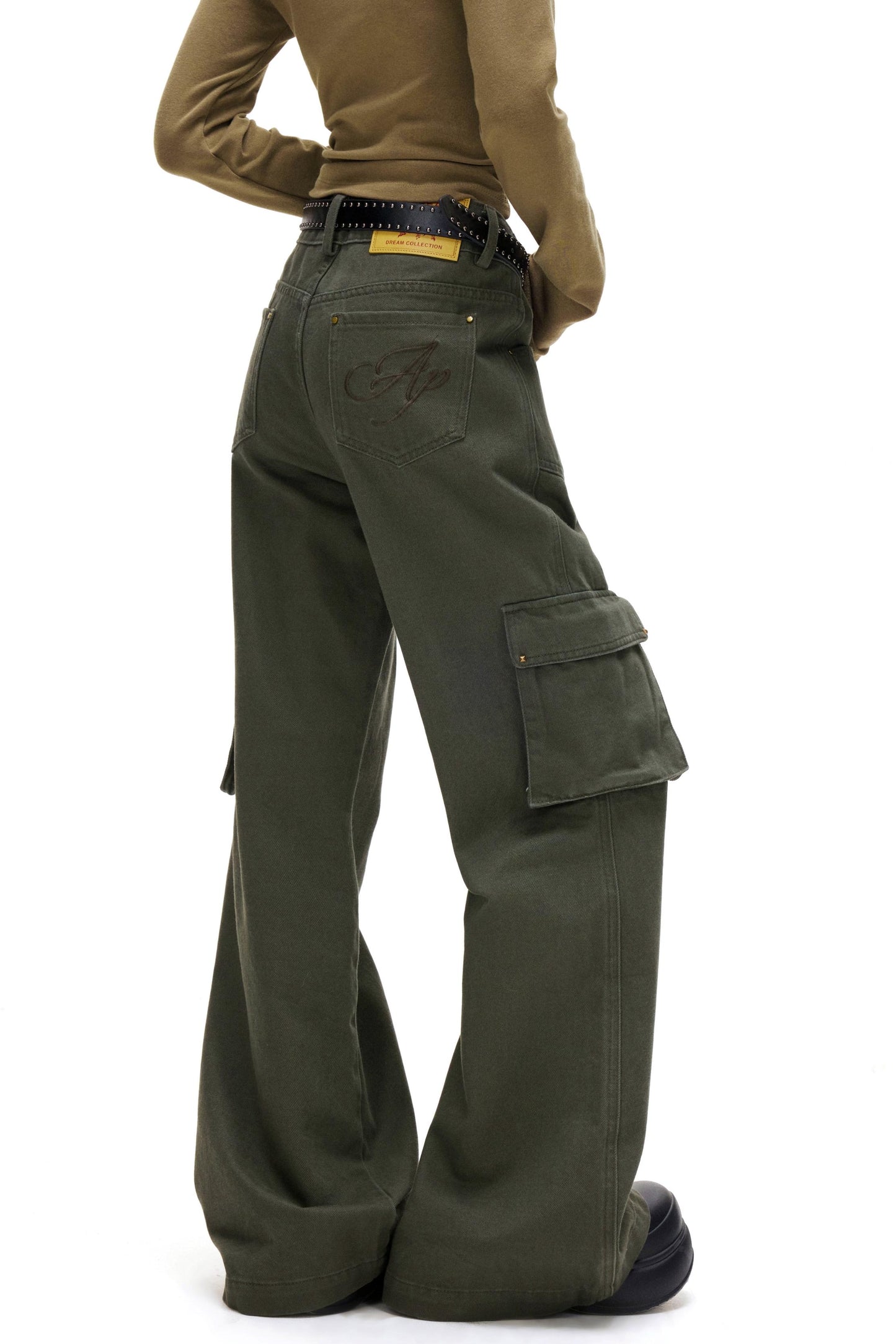 レトロモードカーゴパンツ