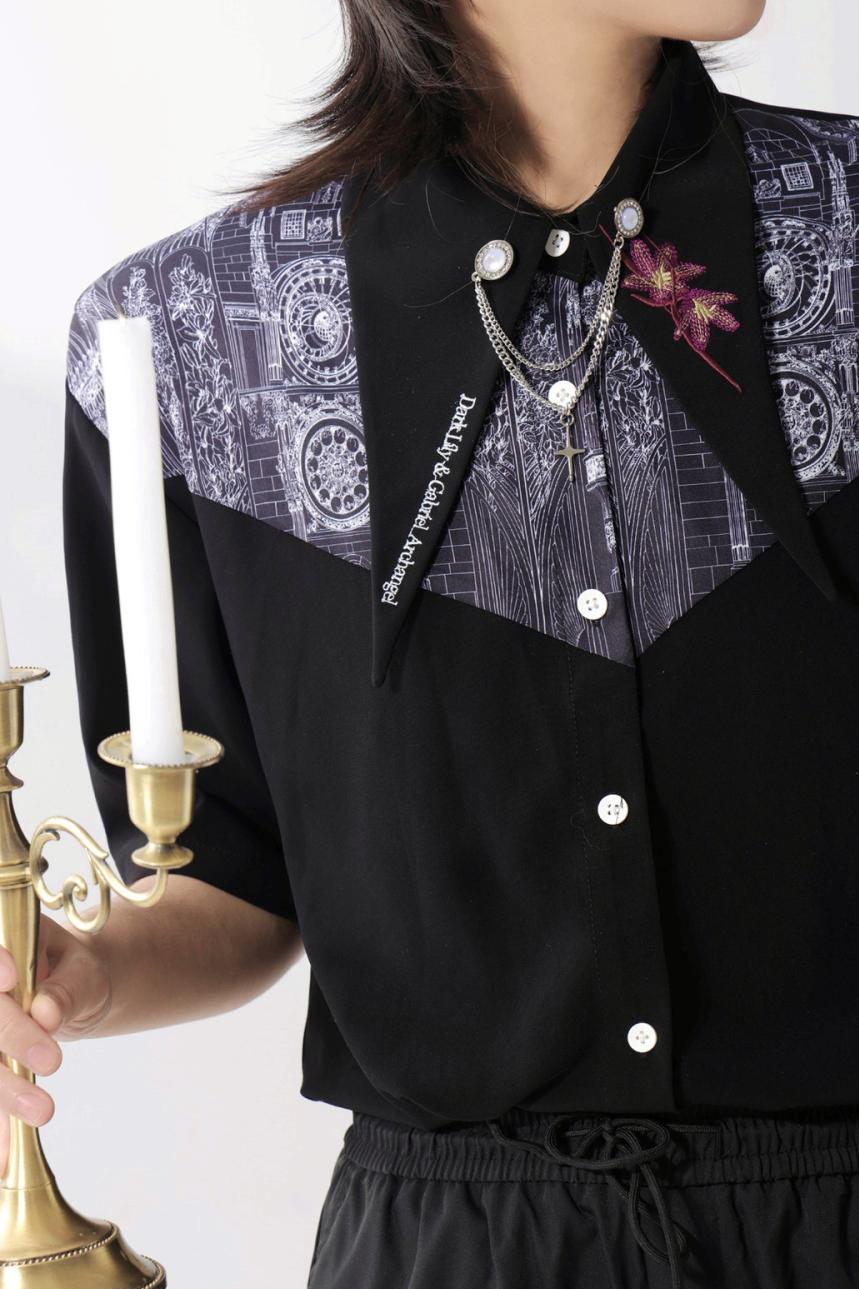 Gothic Arch Print Big Collar Design Shirt