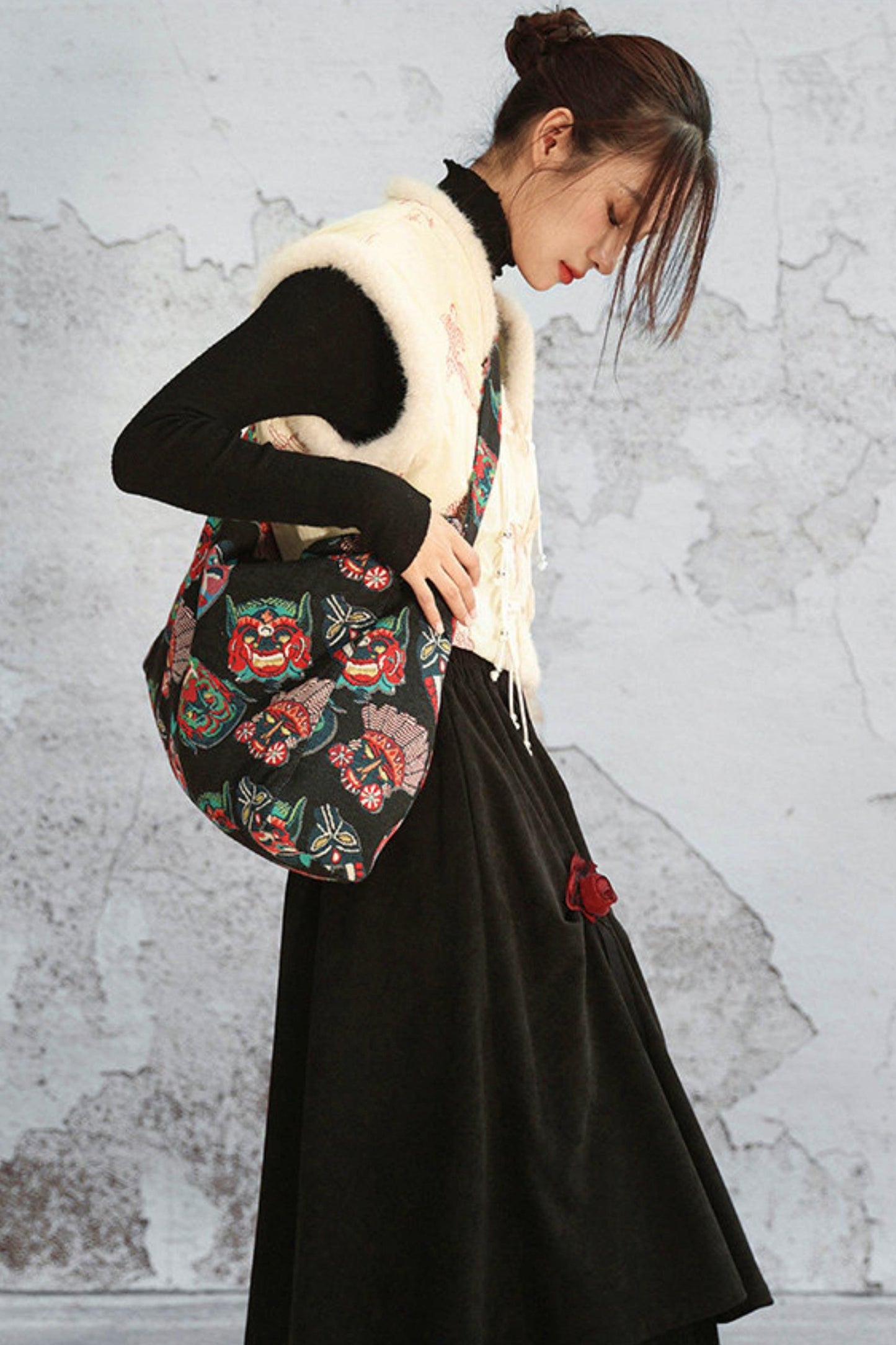 Chenille face mask tote