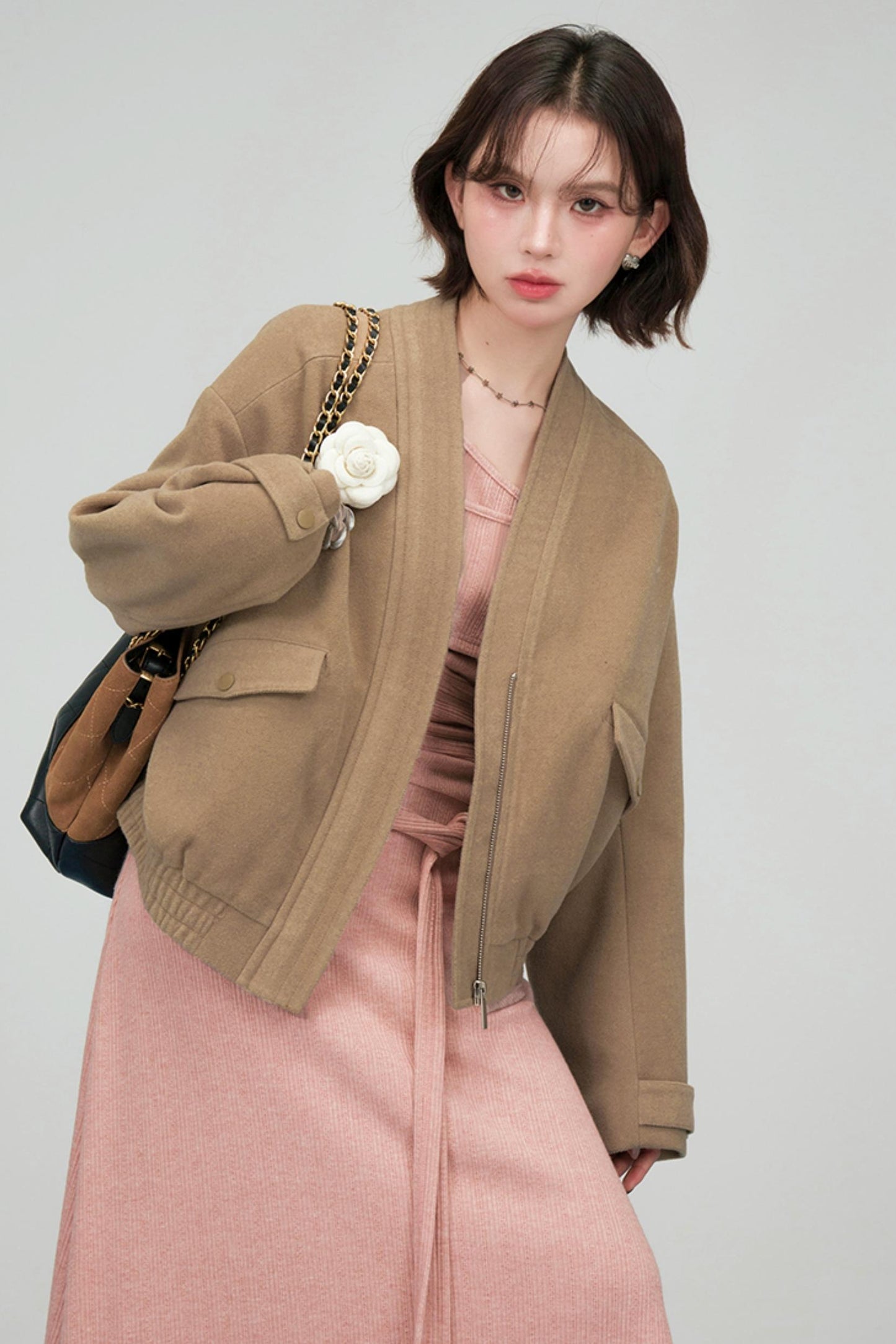 ラテクロワッサンブイネックジャケット