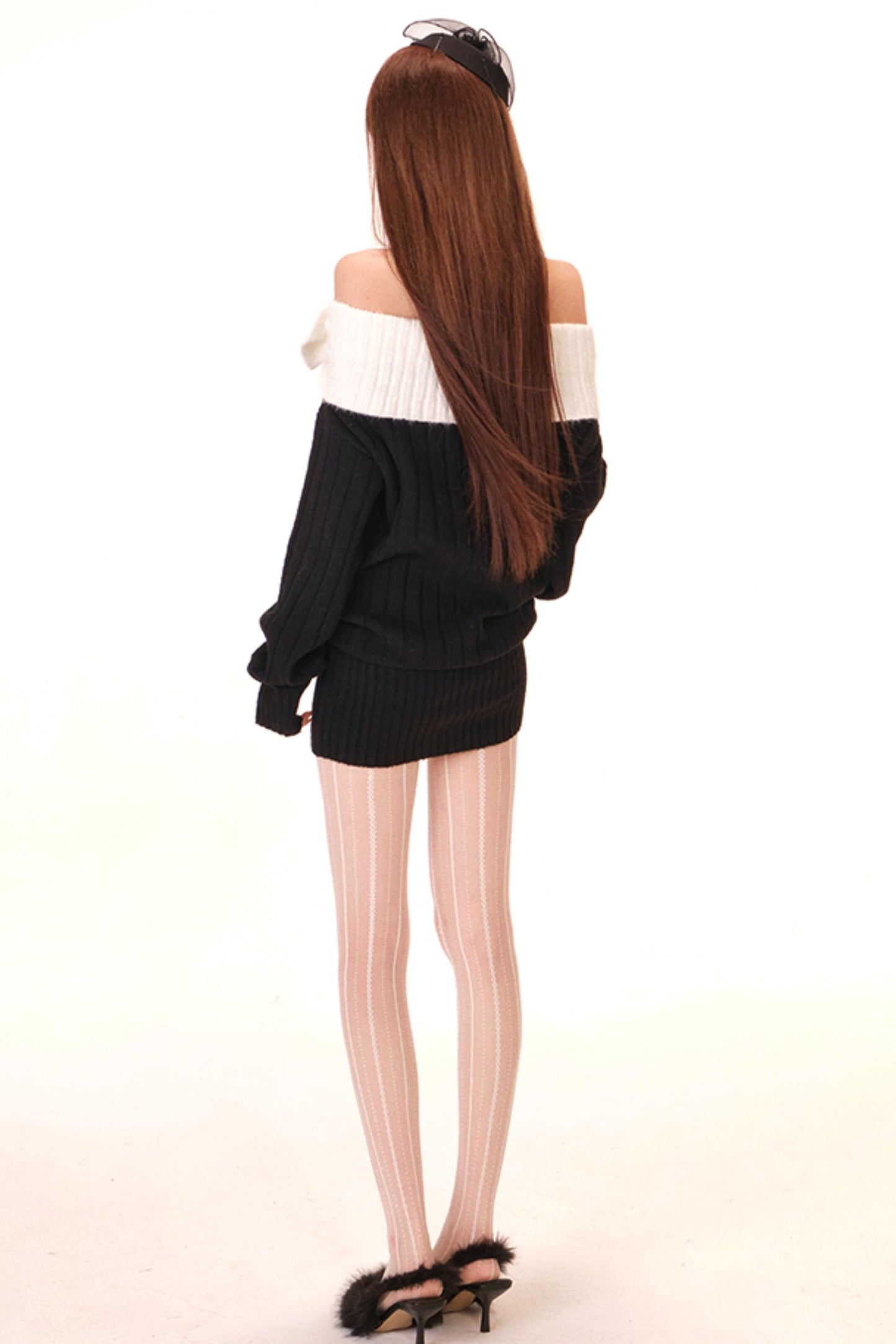 スノーボールベルベットオフショルダードレス