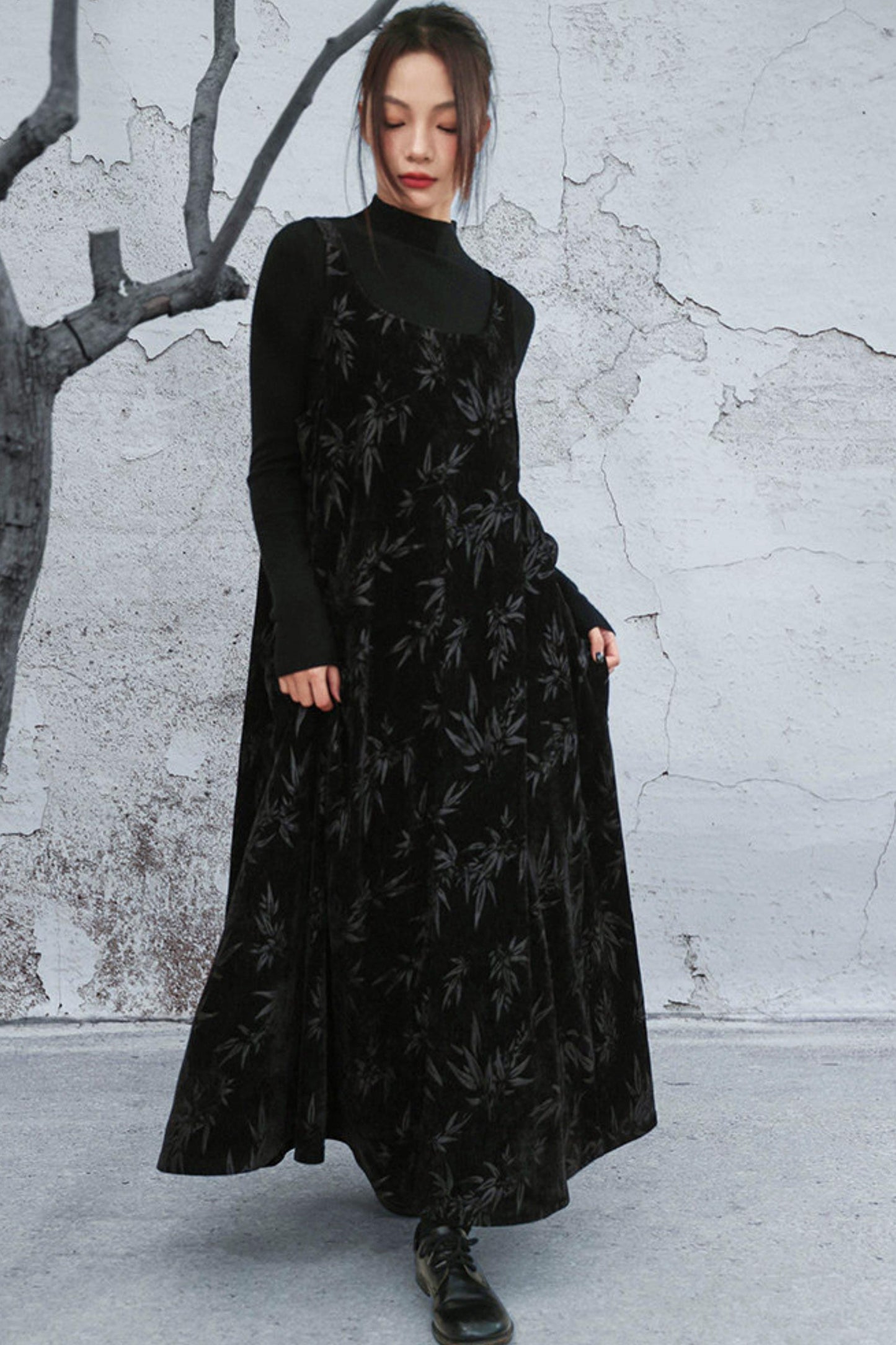 シェニールダークパターンドレス