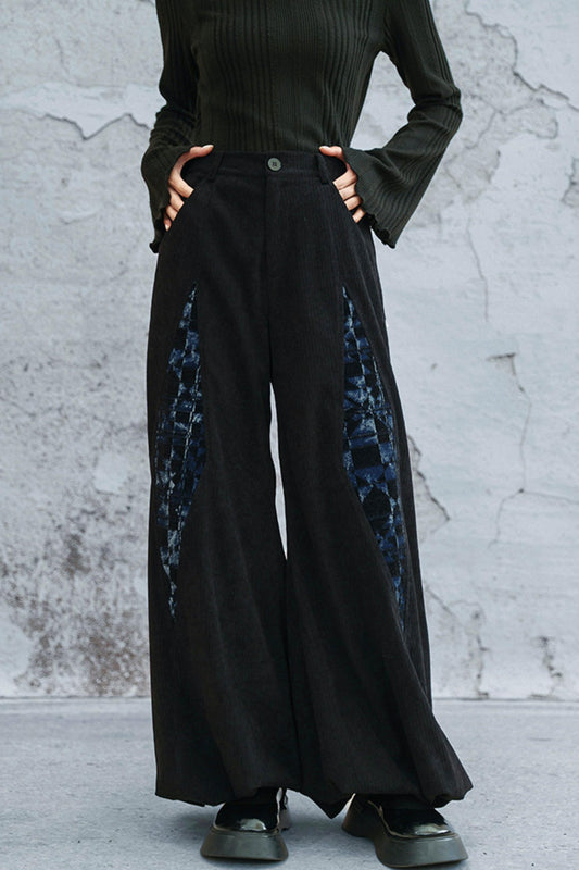 モードコーデュロイランタンパンツ