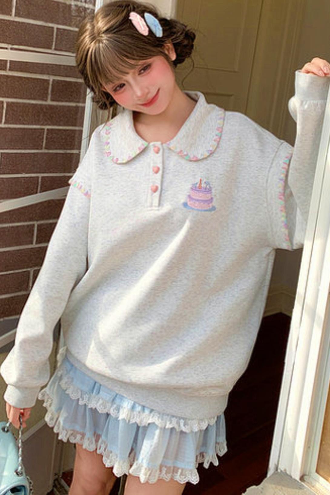 Mori Embroidery Doll Collar Sweatshirt