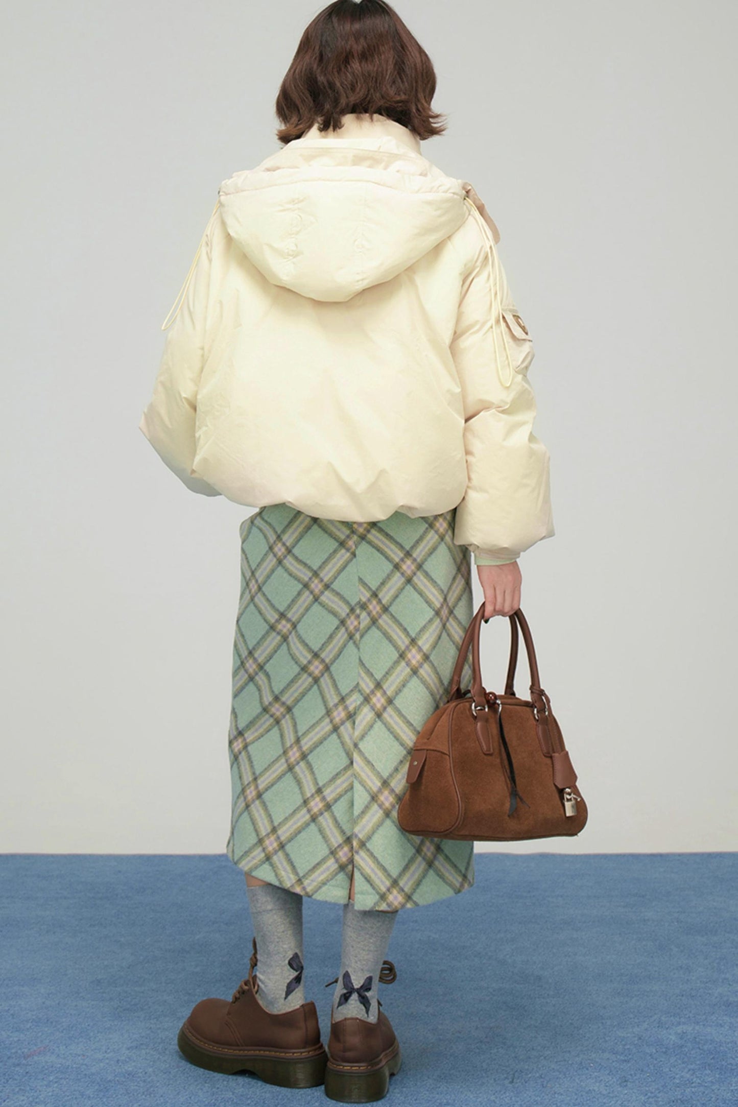 オートミールショートダウンジャケット