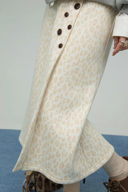 レオパードスウィートハートニットスカート