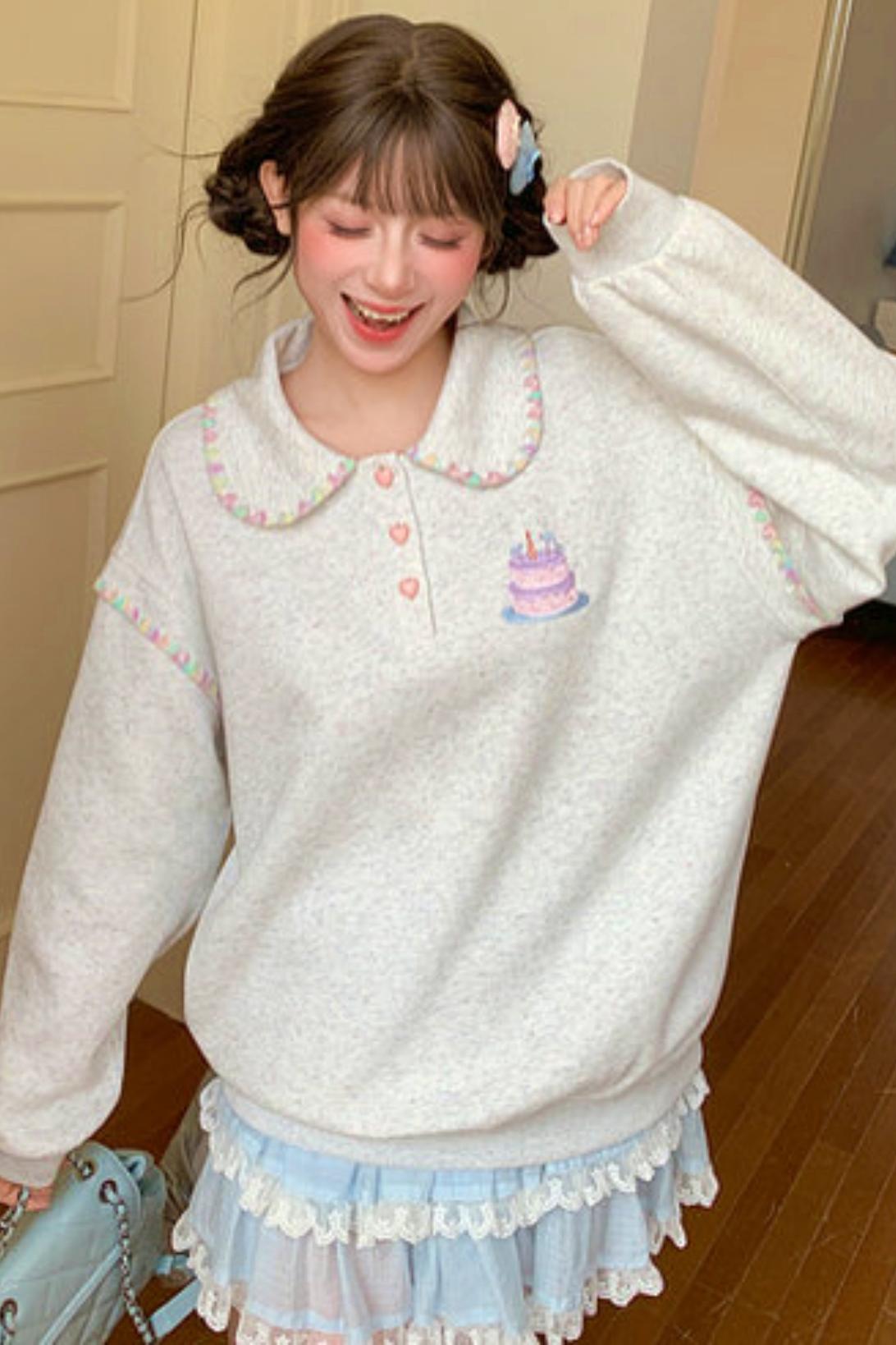 Mori Embroidery Doll Collar Sweatshirt