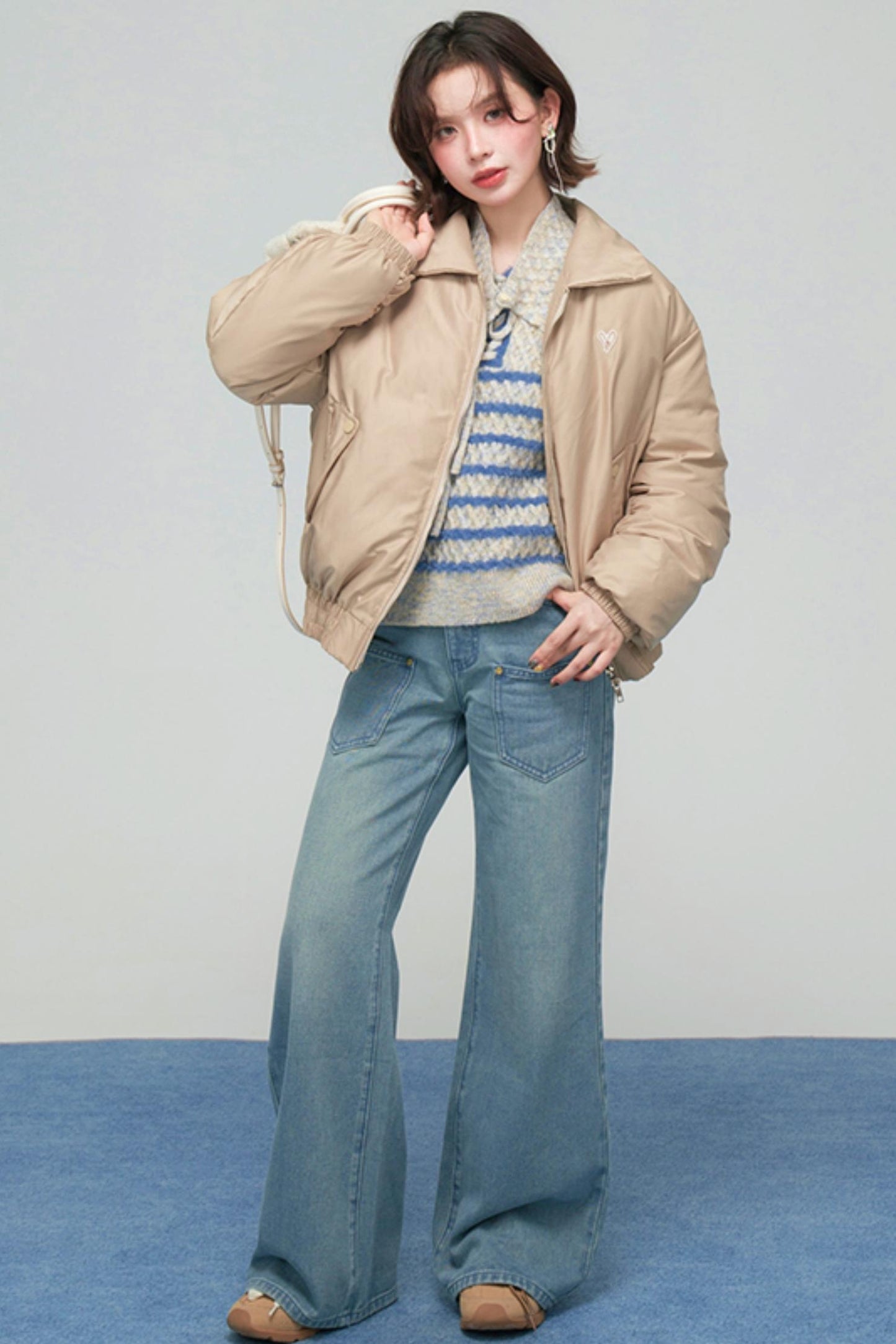 ウォームブルースタッデッドジーンズ