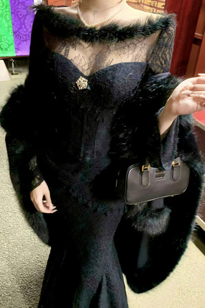 Elegant Black Fur Cape