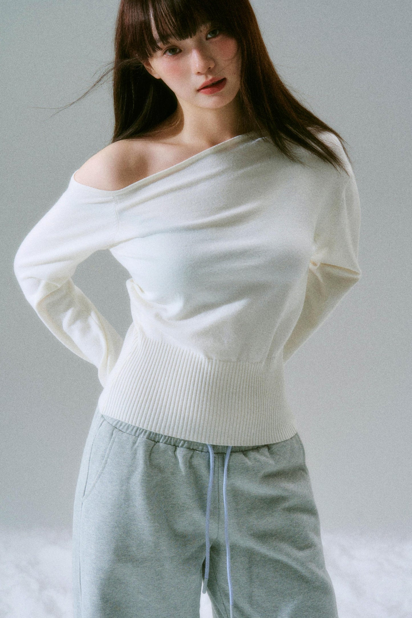 Asymmetrical one-shoulder tops