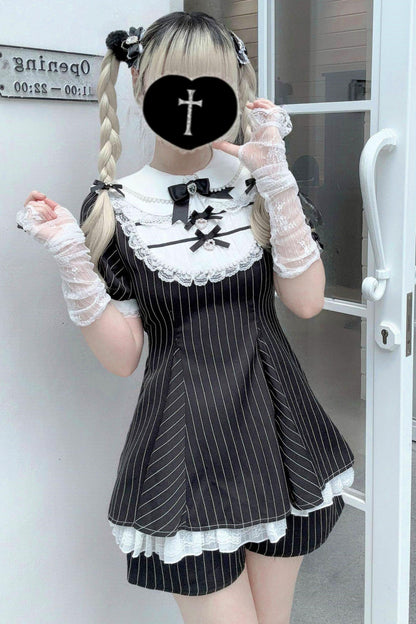 レース袖付きうさ耳地雷ワンピース＋ショートパンツ