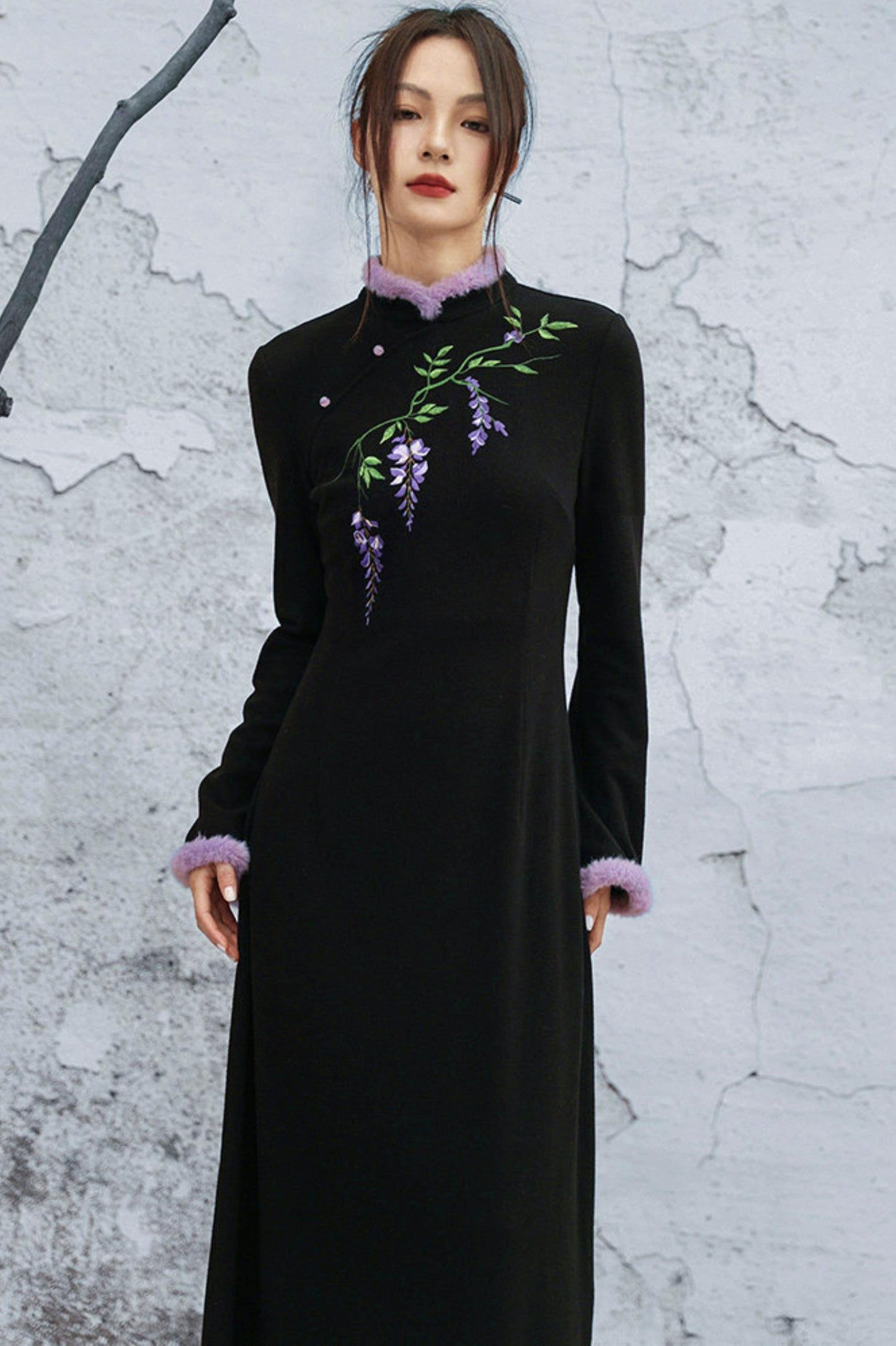 Wisteria Embroidery Knit Dress