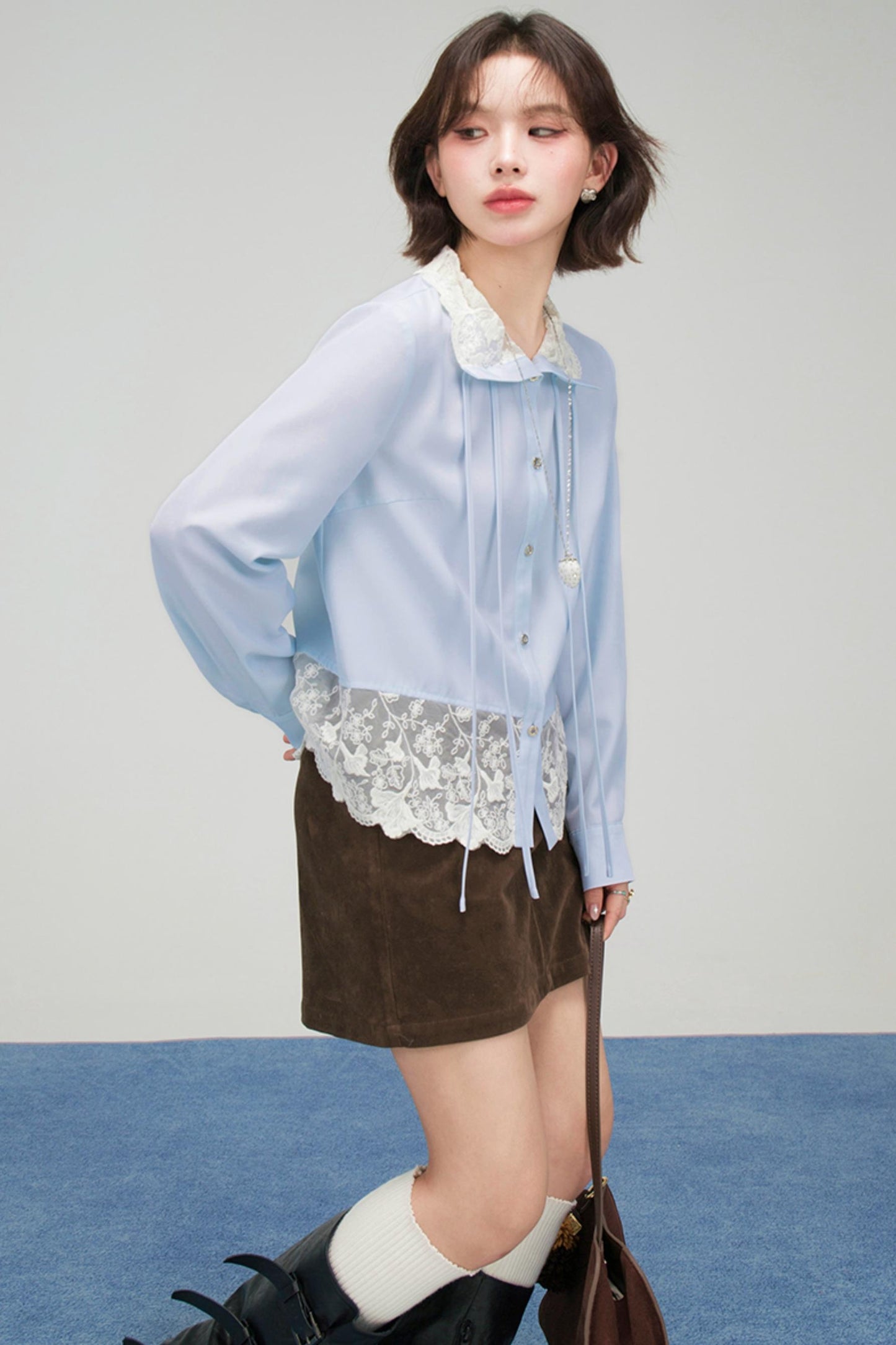 レースリボンラッフルドブラウス