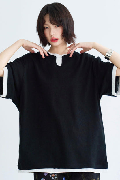 Loose contrast crew neck layered top