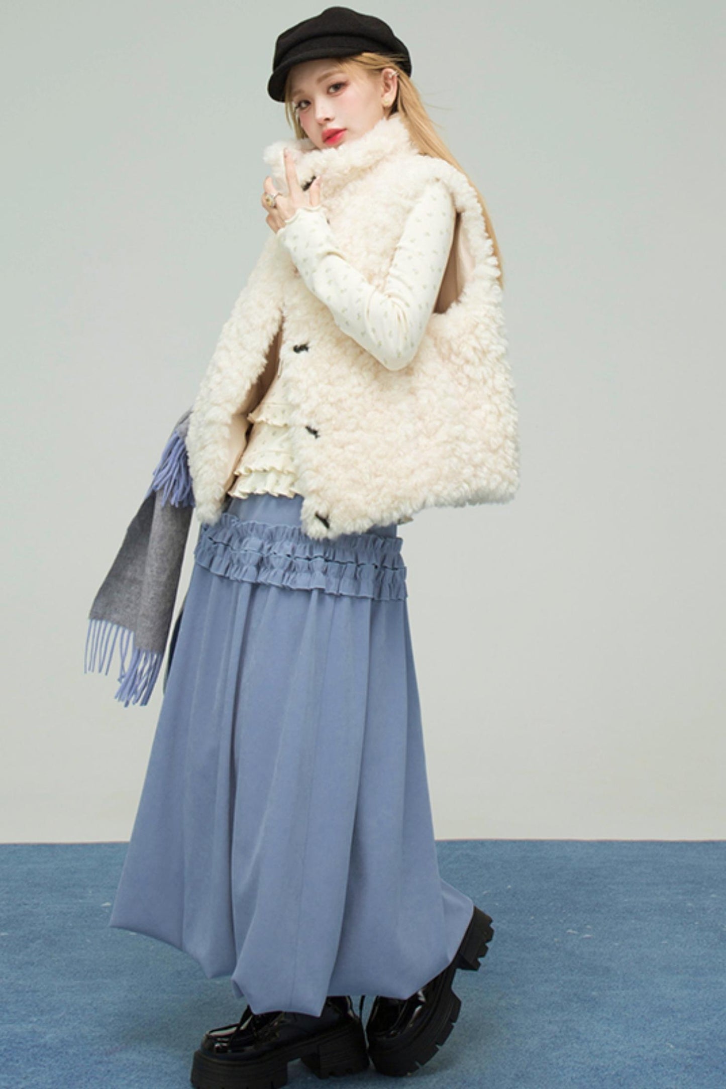 ミルキーアプリコットフローラルトップス