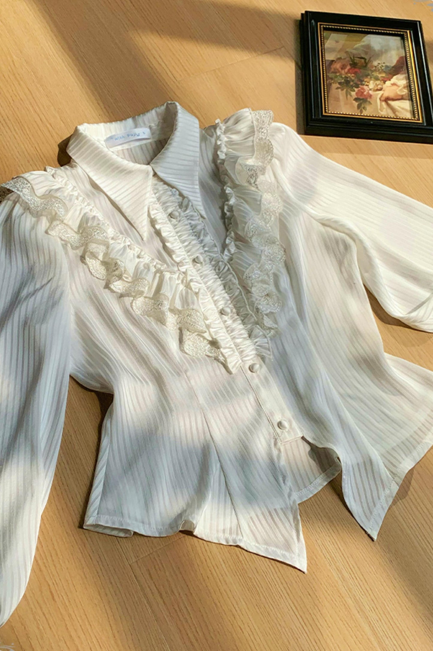 【予約商品】エレガントシフォンランタン袖シャツ