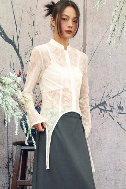 Romantisches weißes Spitzen-Hemd im transparenten Modestil