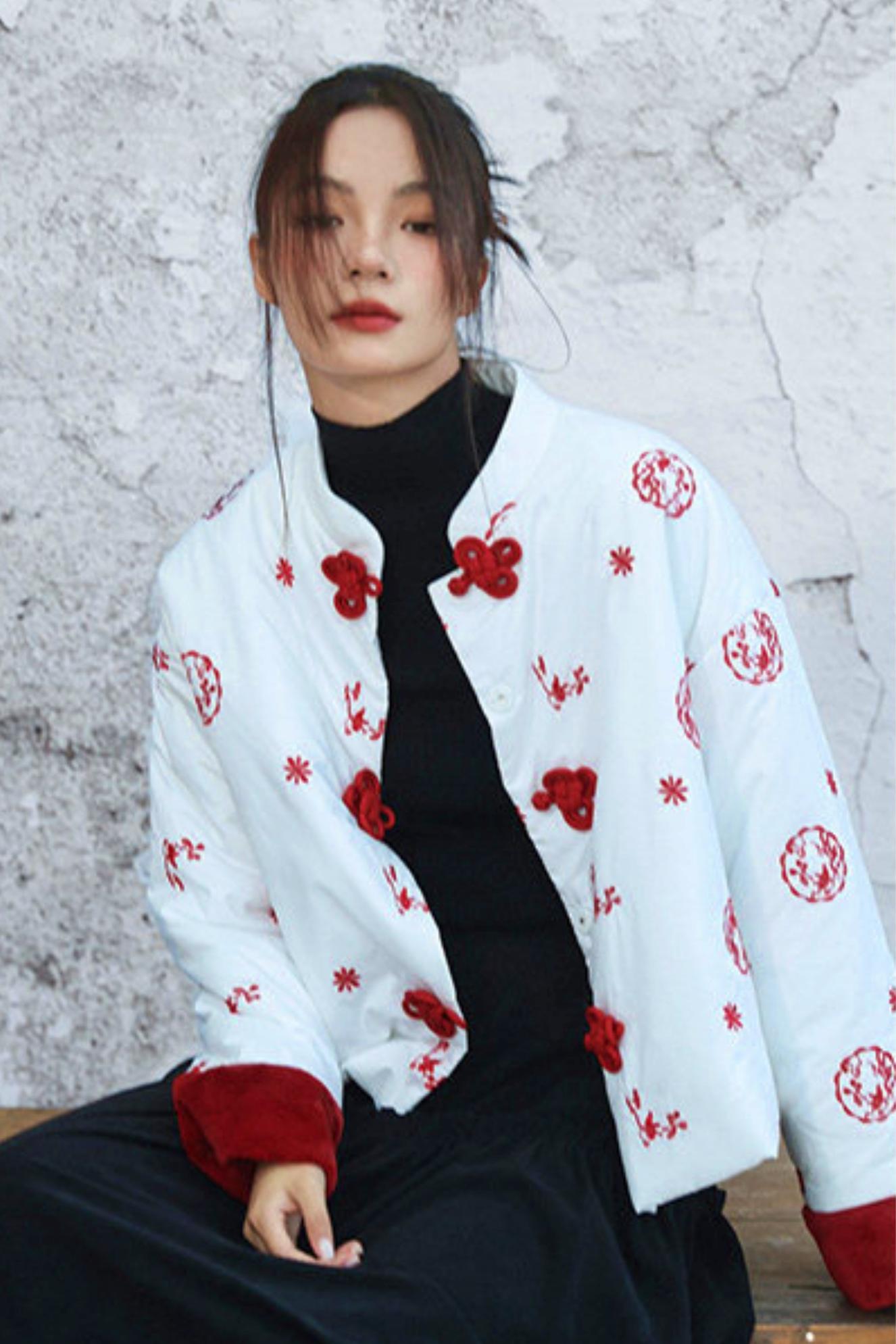 Embroidered Color Blocking Quilted Jacket