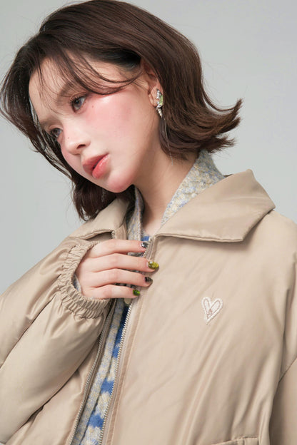 サテンコクーンダウンジャケット