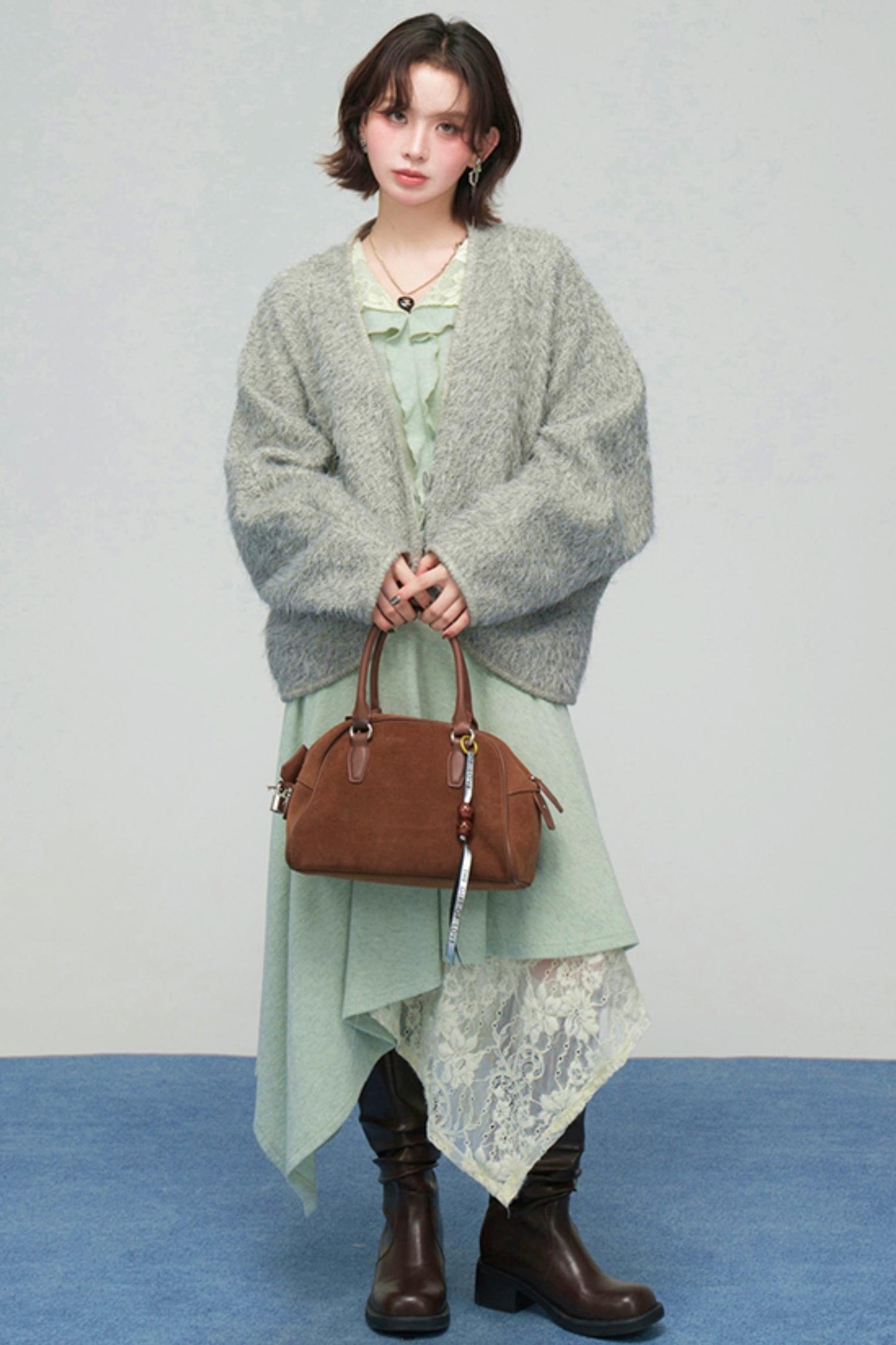 レースカラーニットトップス+アシメスカート