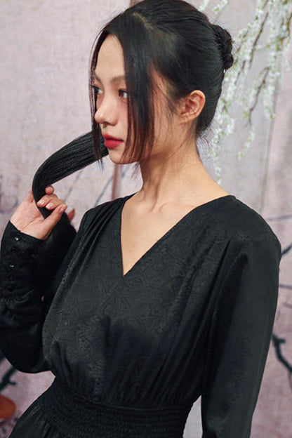 블랙 다크 자카드 와이드 가죽 벨트 V넥 드레스