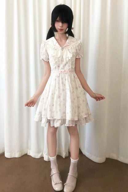 儚げ花柄セーラードールワンピース