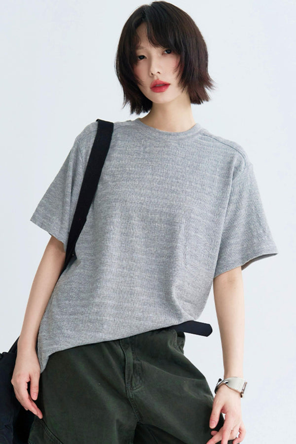 テクスチャードソリッドカラーティーシャツ