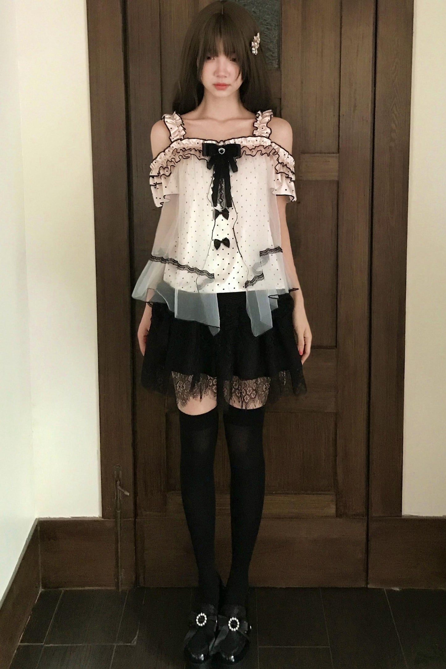 ポルカドットオフショルダートップス+スカート