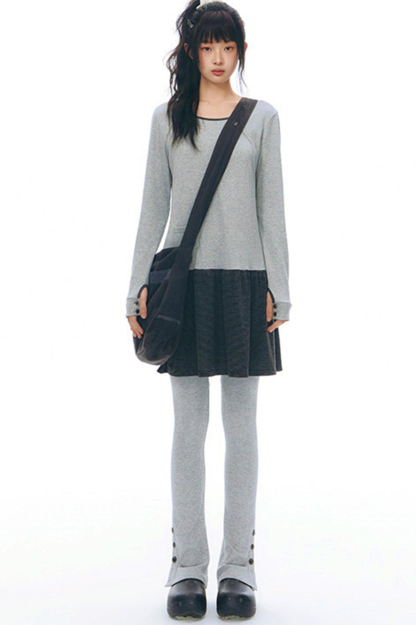 スリムスリットヘムレギンス