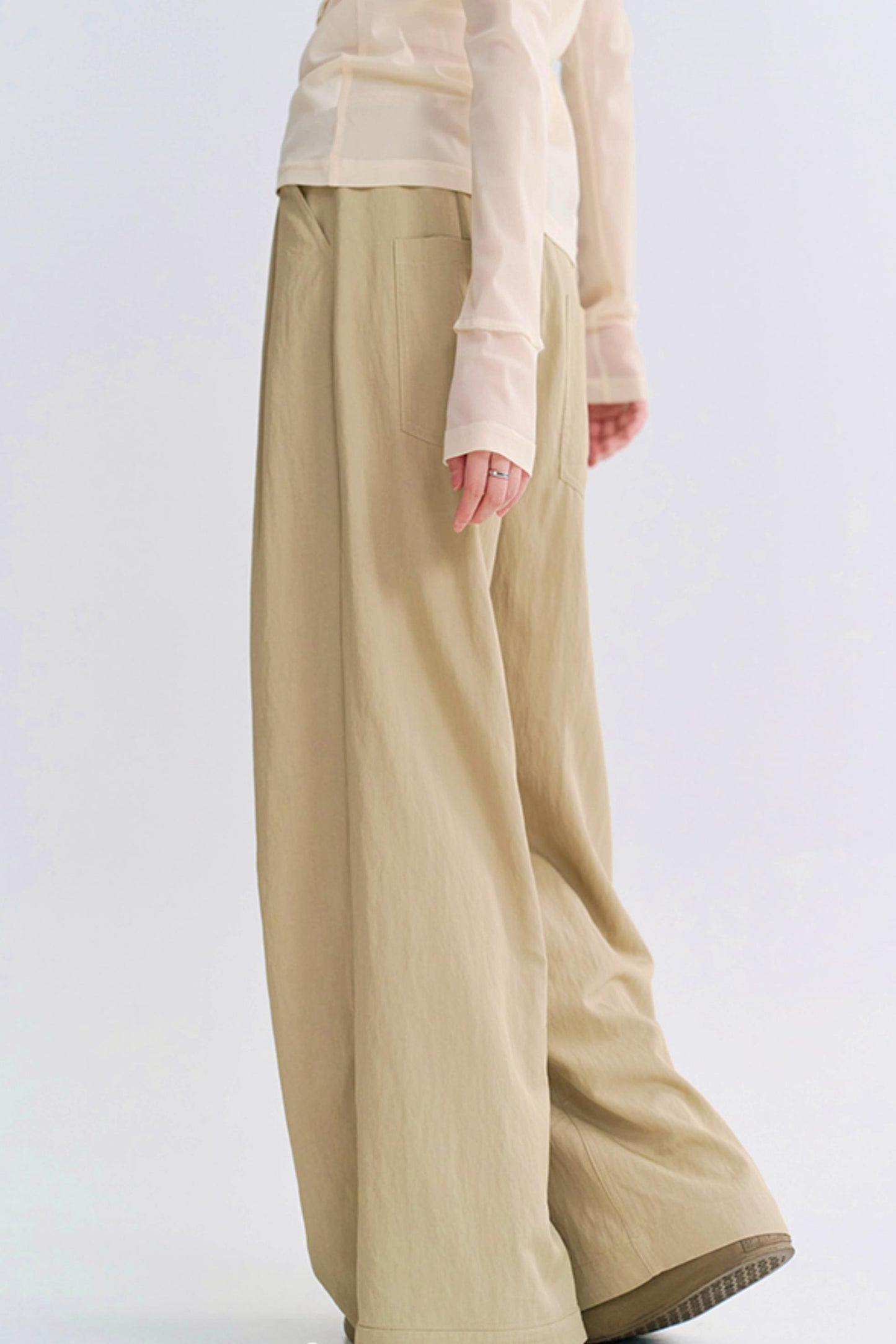 ハイウエストモップスタイルパンツ