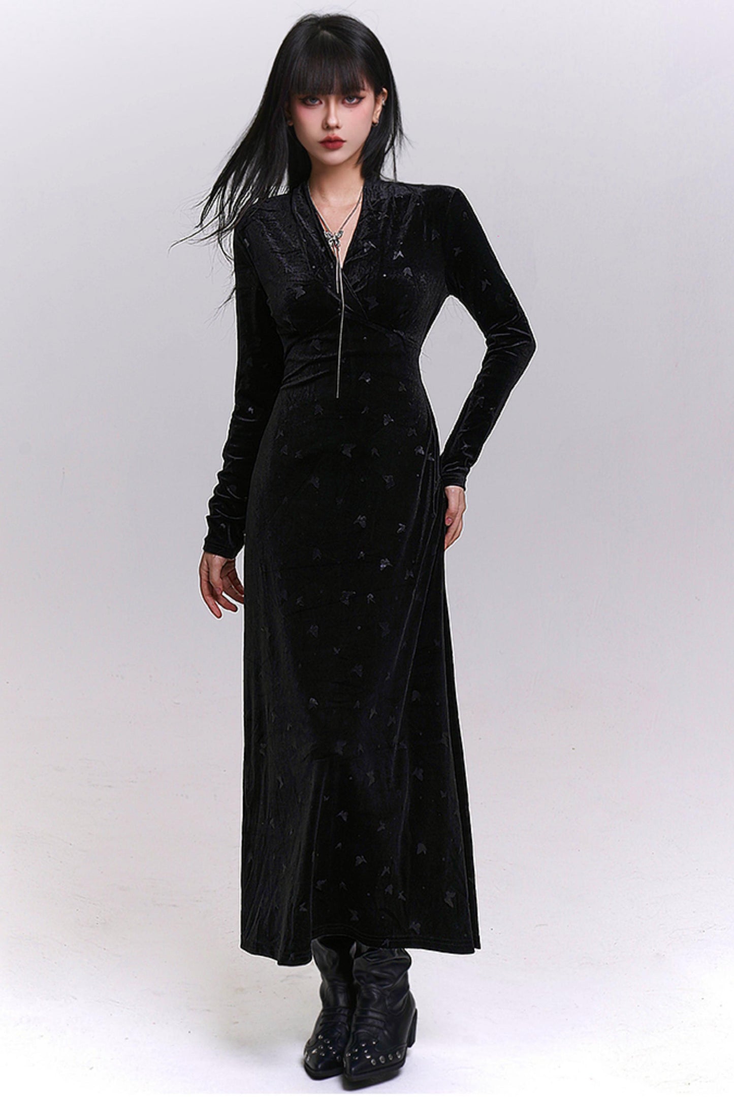 ブラックベルベットバタフライドレス