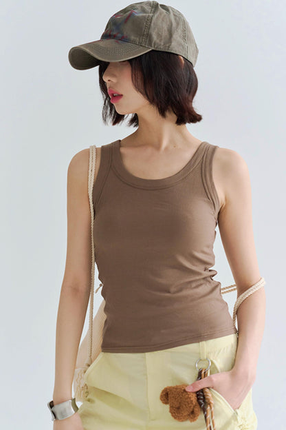 Camiseta de tirantes con sujetador de estilo Mode