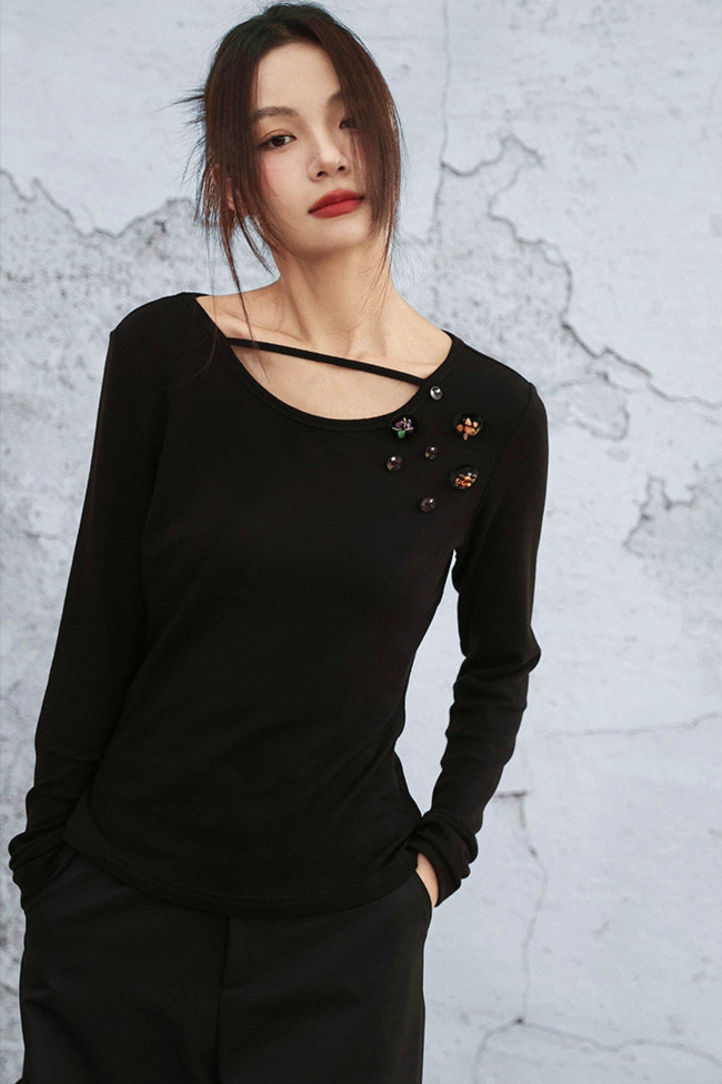 クリスタルボタンベルベットニットトップス