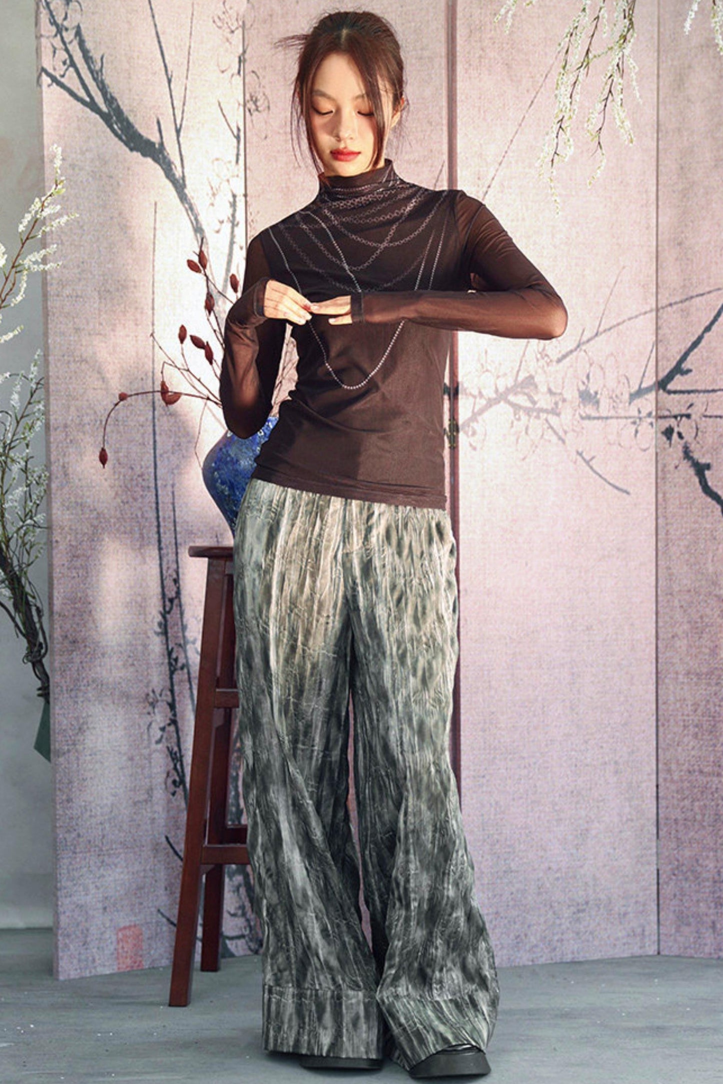 Gray Gradient Crinkled Wide Pants