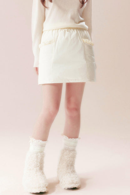 アーモンドクリームラッフルドスカート