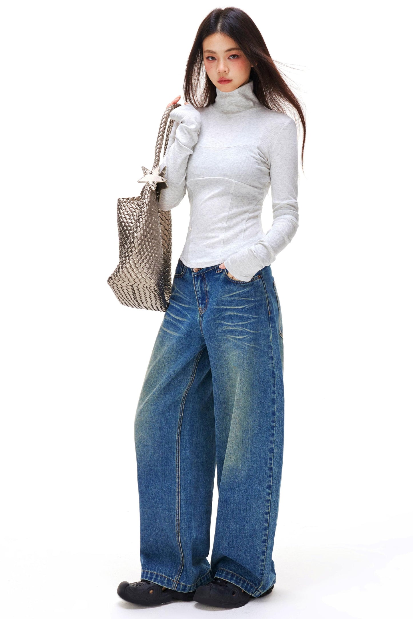 Slim Basic Turtleneck Top