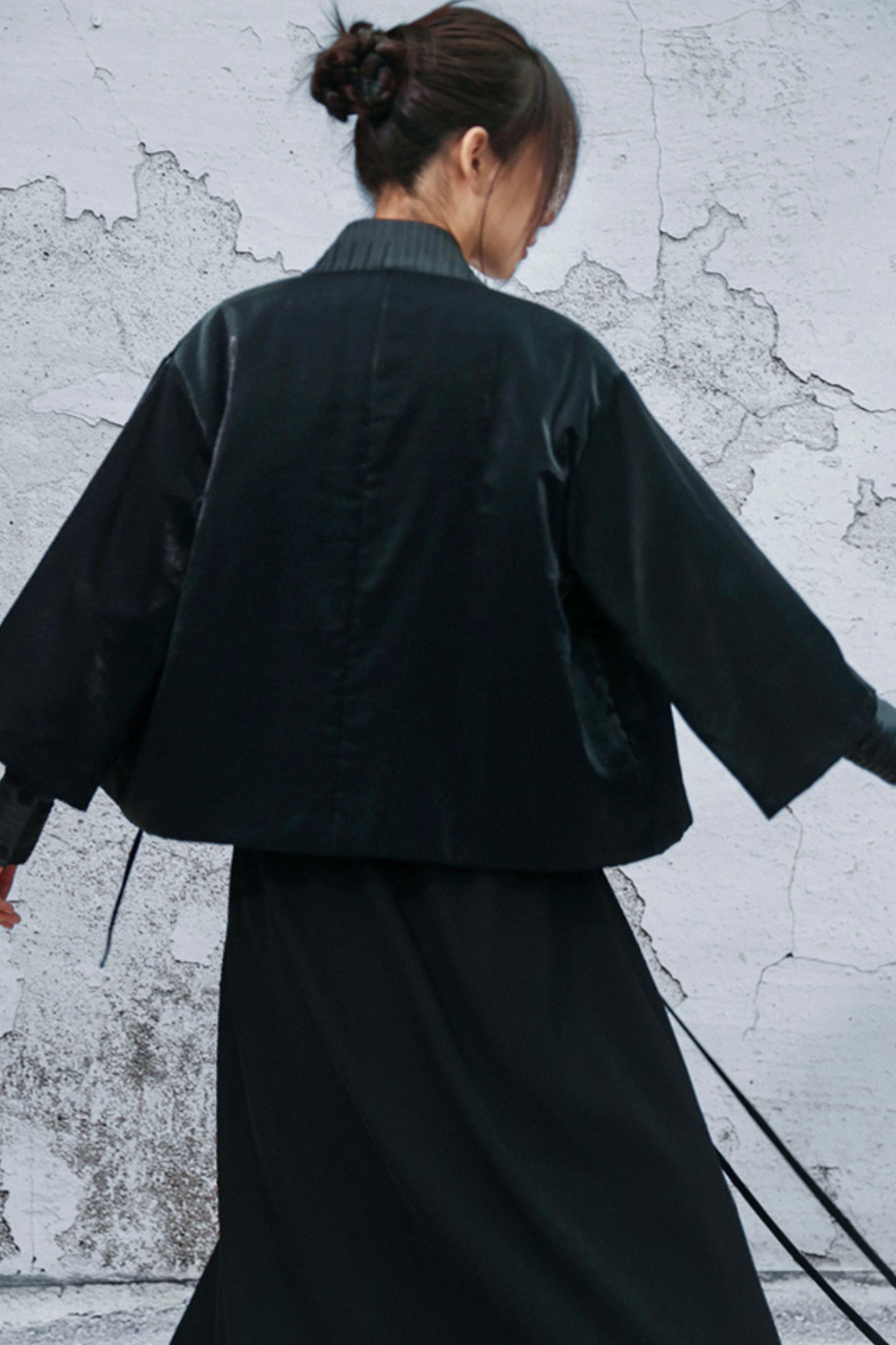 ブライトシルクプリーツジャケット