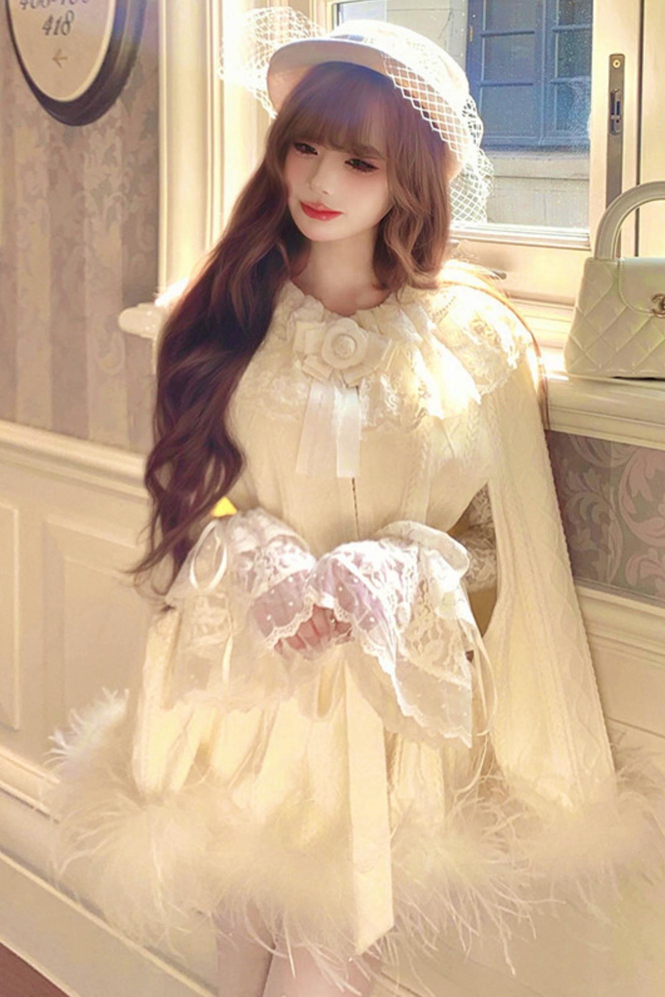 Lace Tight Flare Sleeve Hip Dress