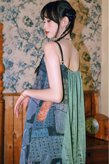 Dekadentes chinesisches transparentes Kleid