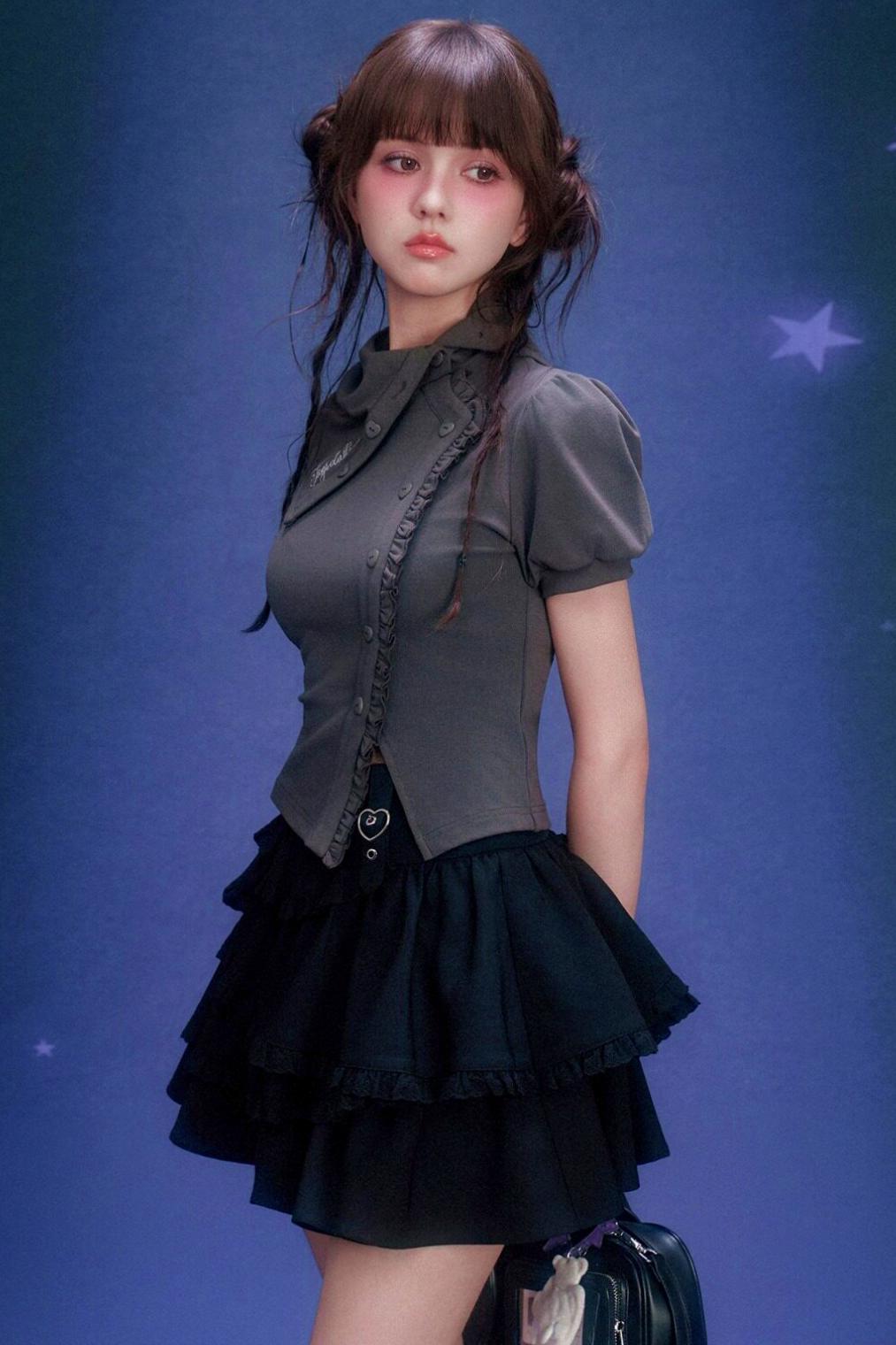 Dark-Kawaii-Oberteil mit Puffärmeln