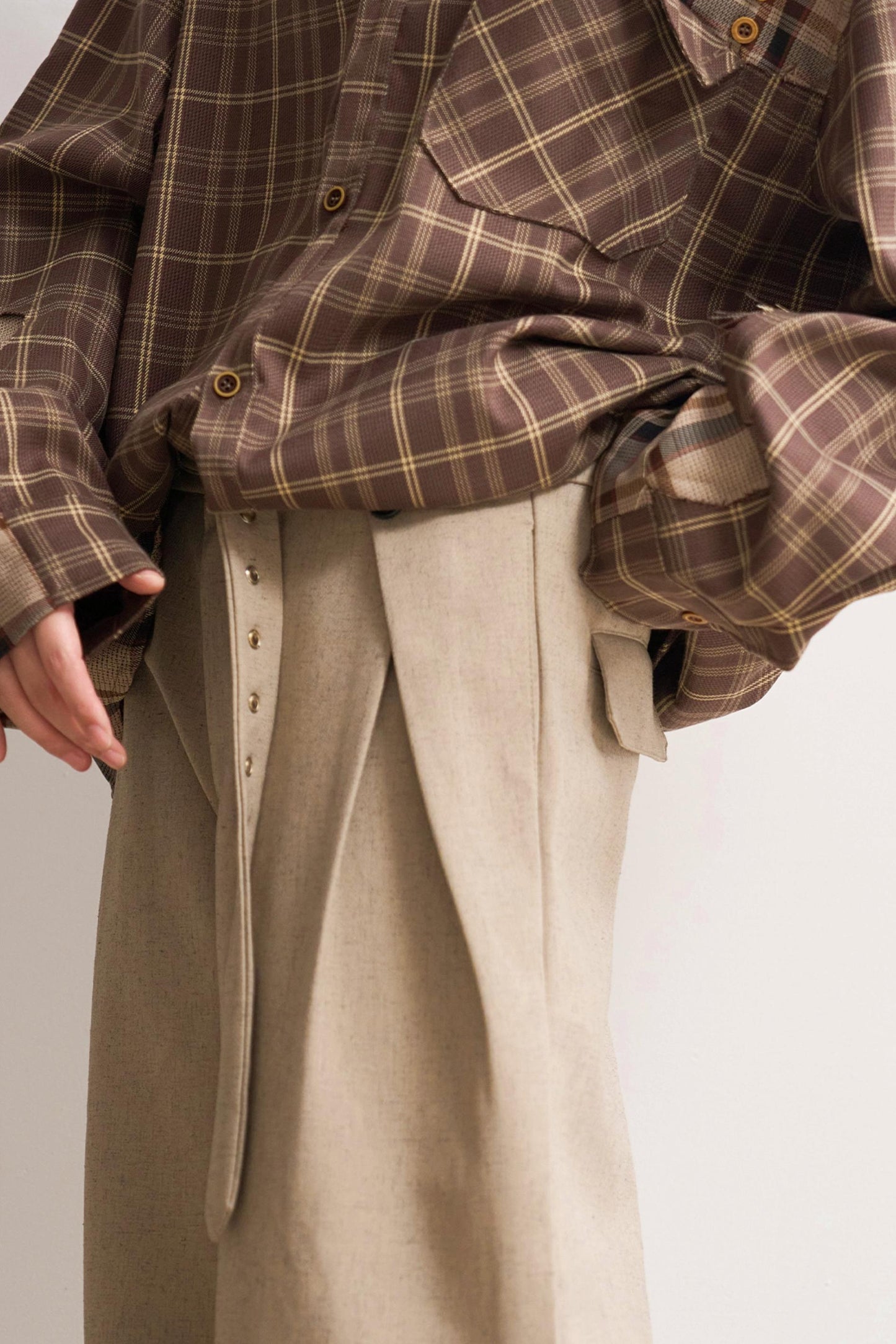 ミニマルワイドレッグソリッドパンツ