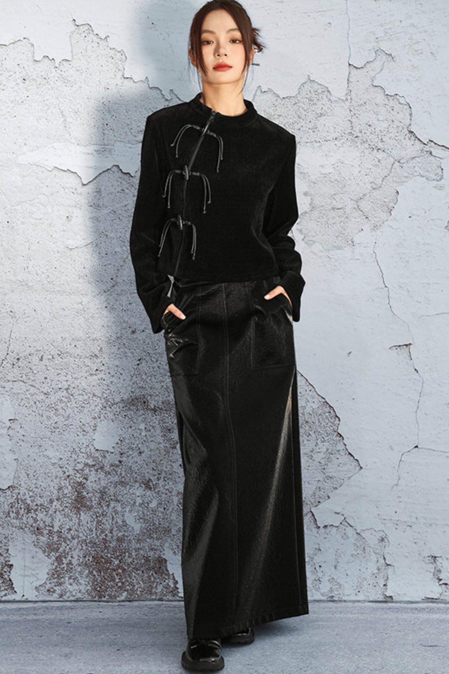 Vertical Striped Duchesnile Cardigan