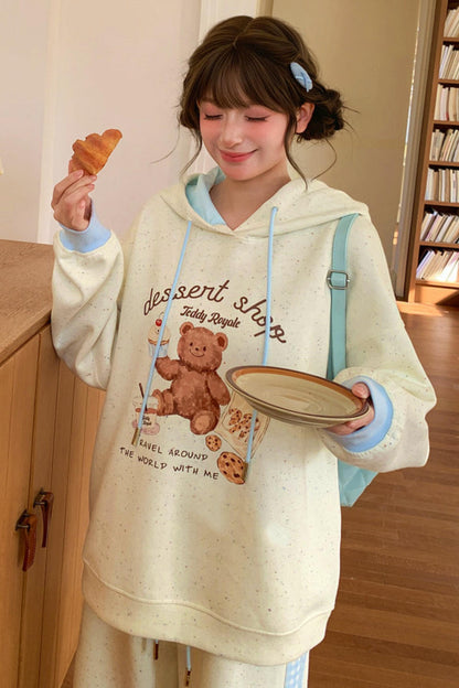 ベアプリントフードスウェット