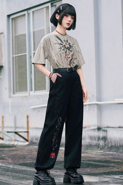 蛇と翼のサブカルTシャツ