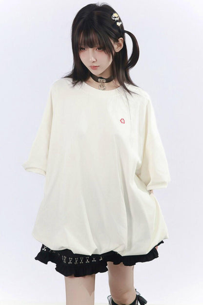 t-shirt oversize con logo mela