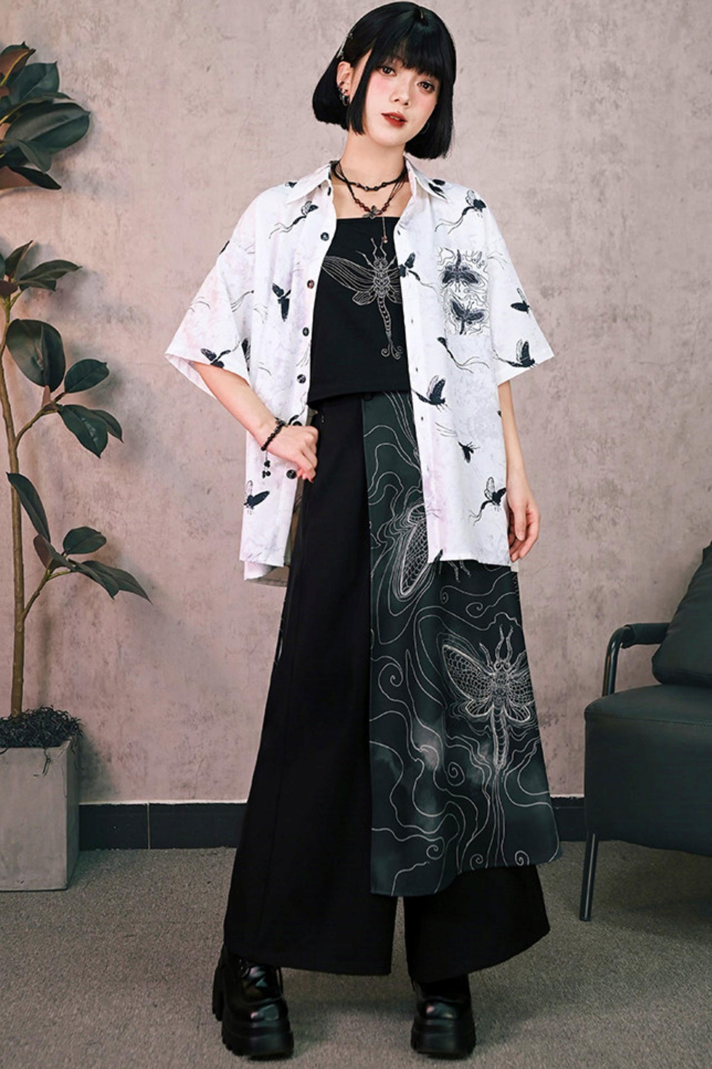 Short-Sleeved Eternity Print Top