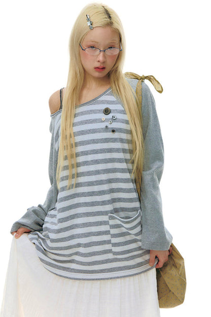 ボタンボーダーオフショルダートップス